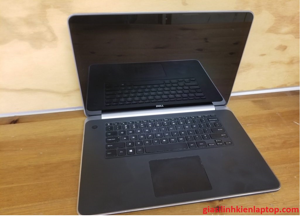 Cách tháo máy Dell XPS 15 9530 và Precision m3800